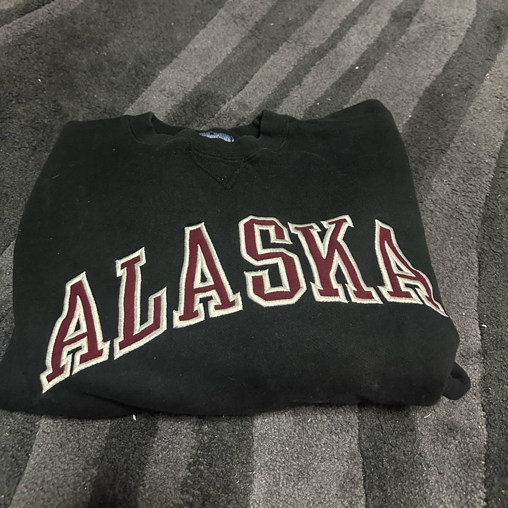 Size Small Unisex Alaska Crew Neck